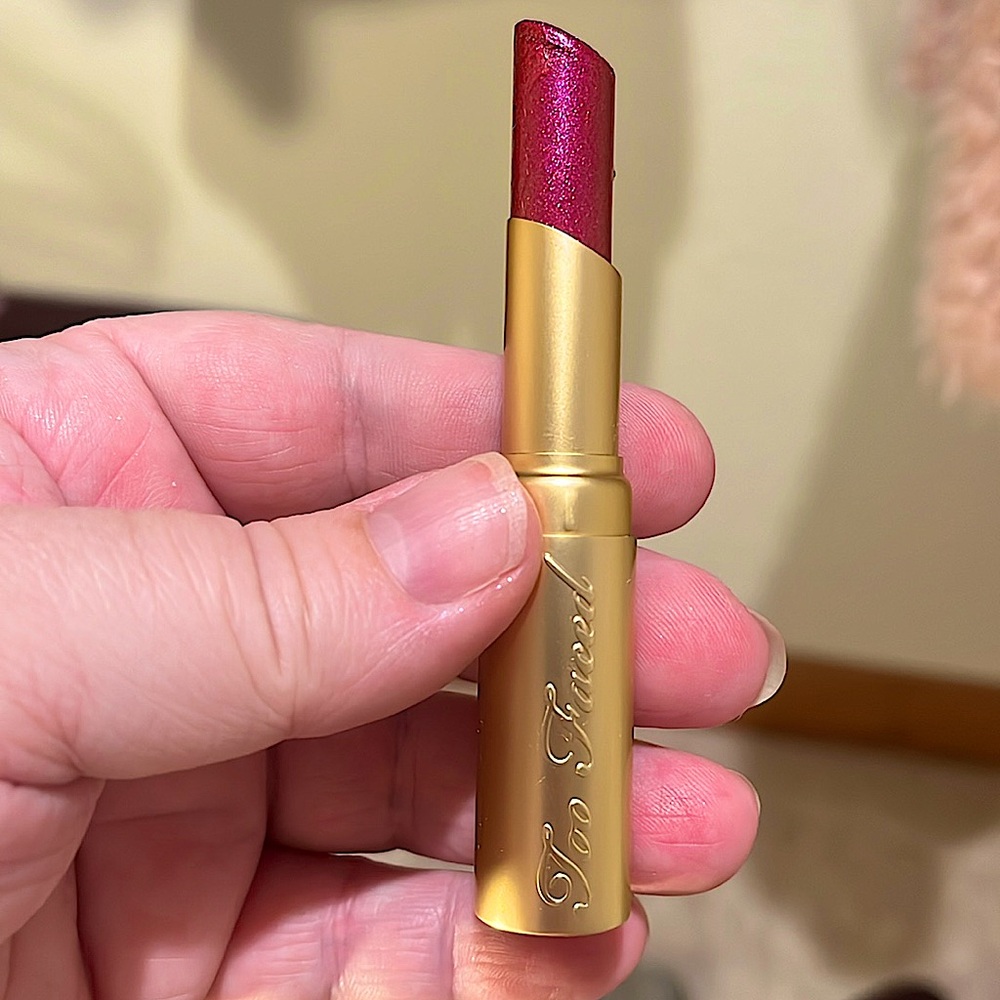 Too Faced La Creme Lipstick in WHAM! RARE! price is firm